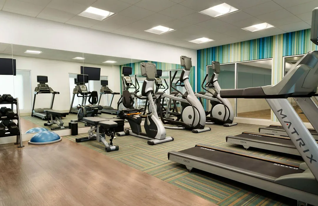 Holiday Inn Express & Suites Omaha Downtown Old Market By Ihg-1