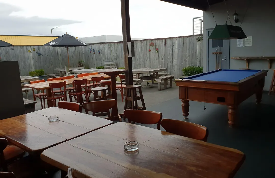 Horse And Jockey Inn-1