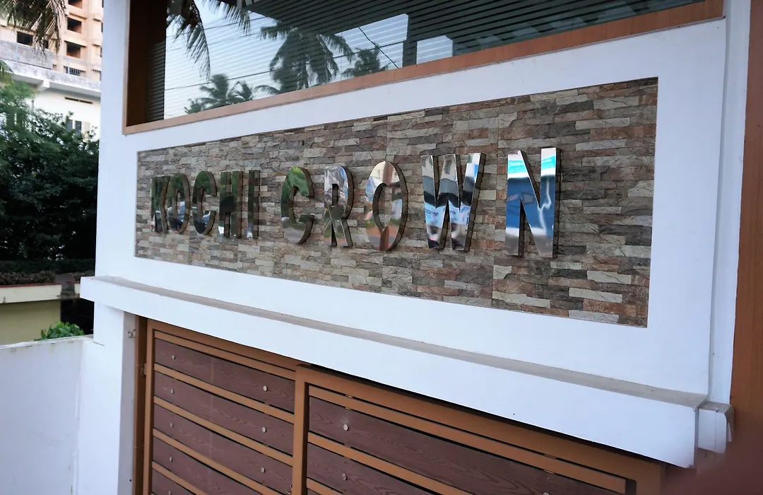 Hotel Kochi Crown-1