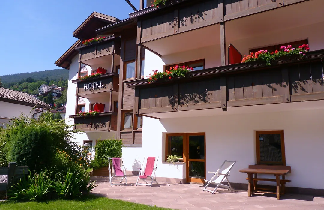 Hotel Fortuna-1