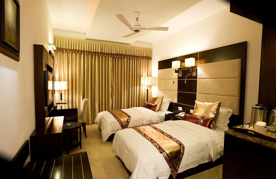 Eddison Hotel-1