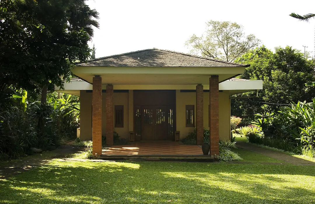 The Cipaku Garden Hotel-1