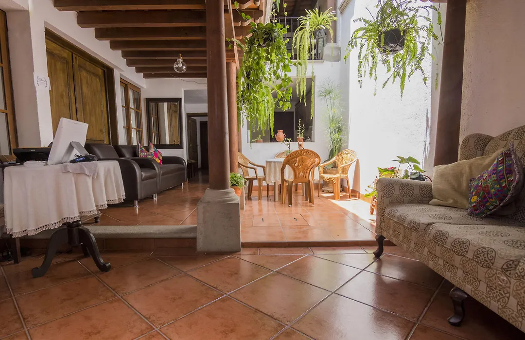 Hotel Real Antigua-1
