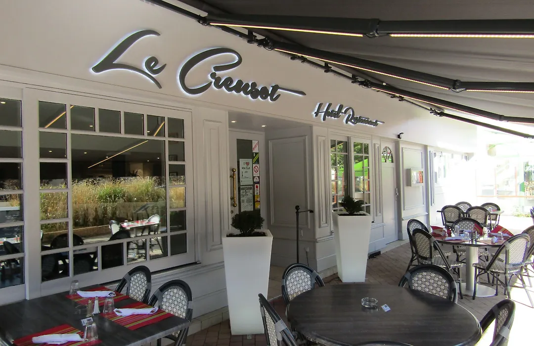 Le Creusot Hotel-1
