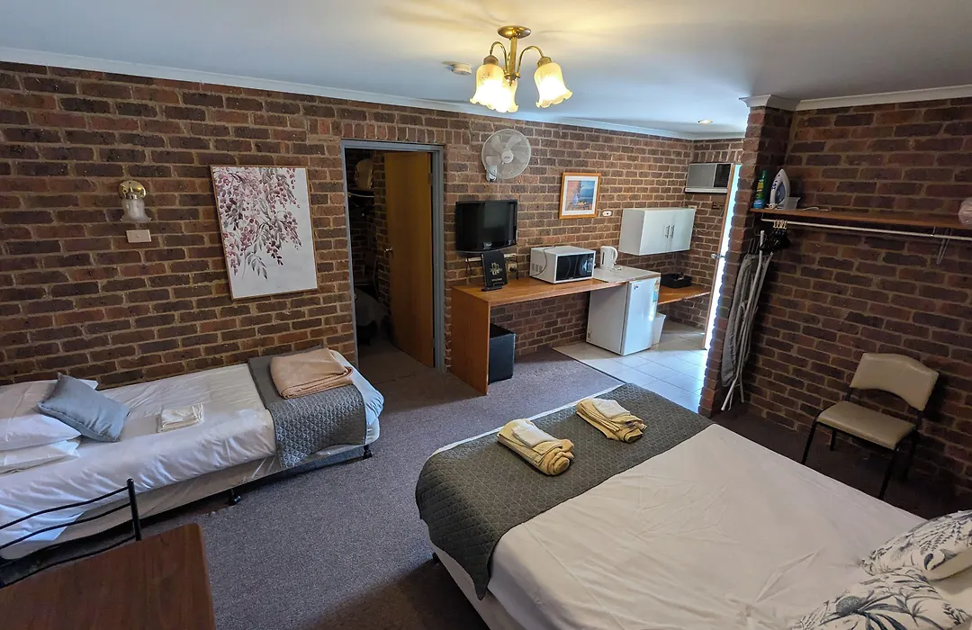Barham Colonial Motel-1