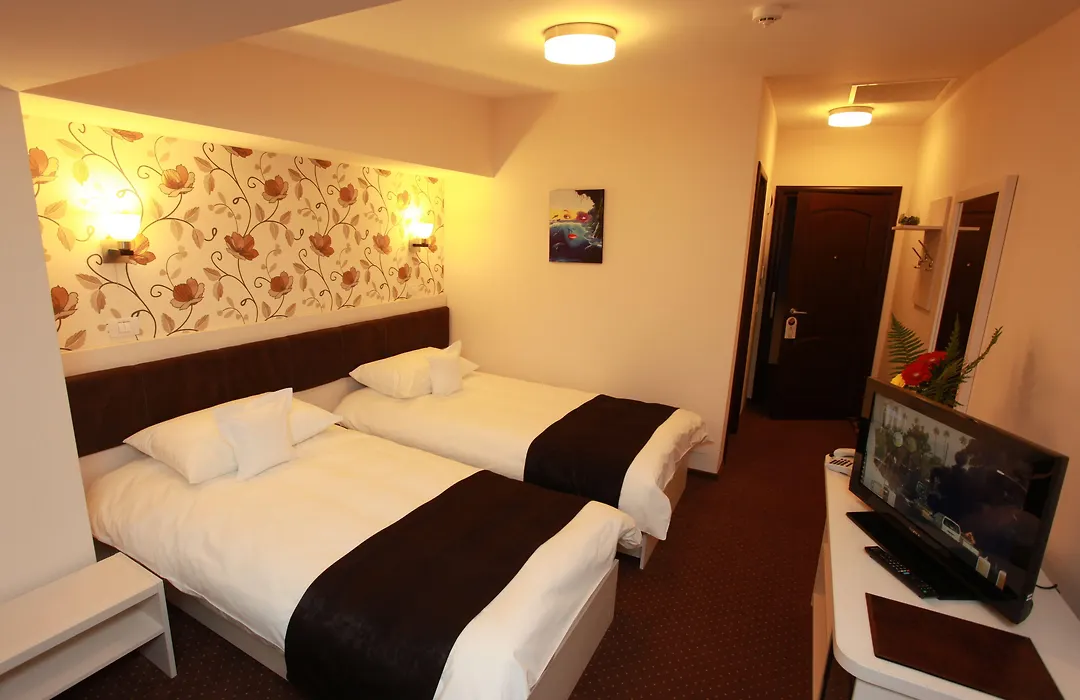 West Plaza Hotel-1