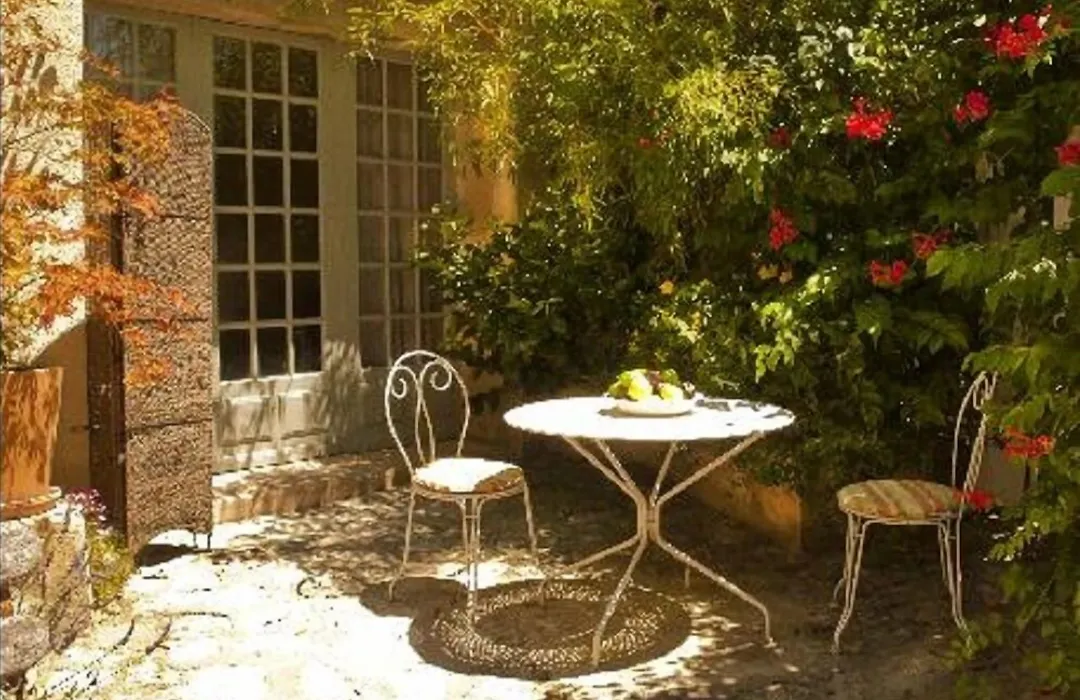 Ancienne Maison Des Gardes-1