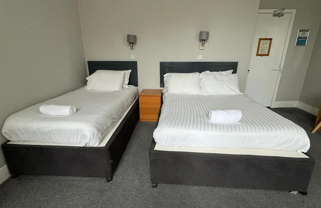 Citi Hotel Aberdeen-1