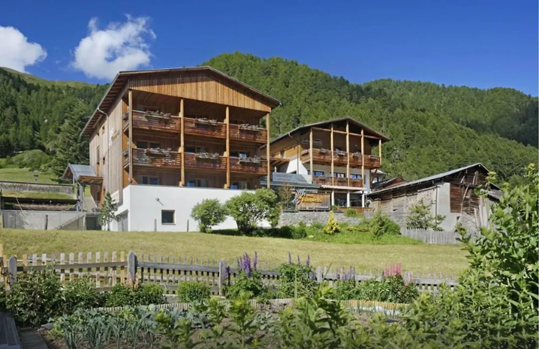 Hotel Edelweiss-1