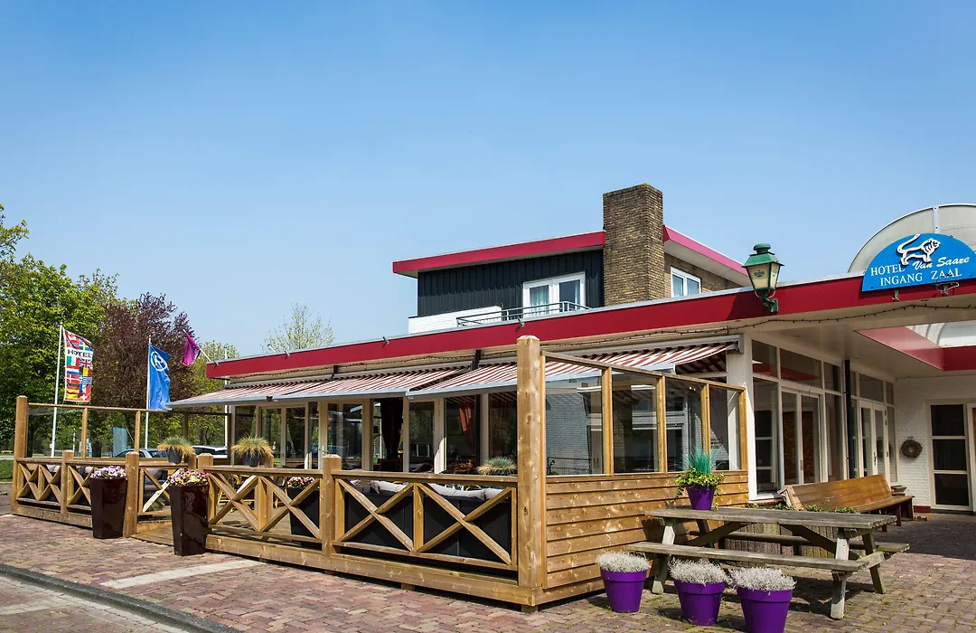 Hotel&Restaurant van Saaze-1