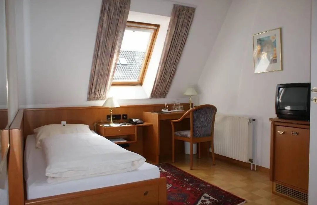 Altstadt Hotel Meppen-1