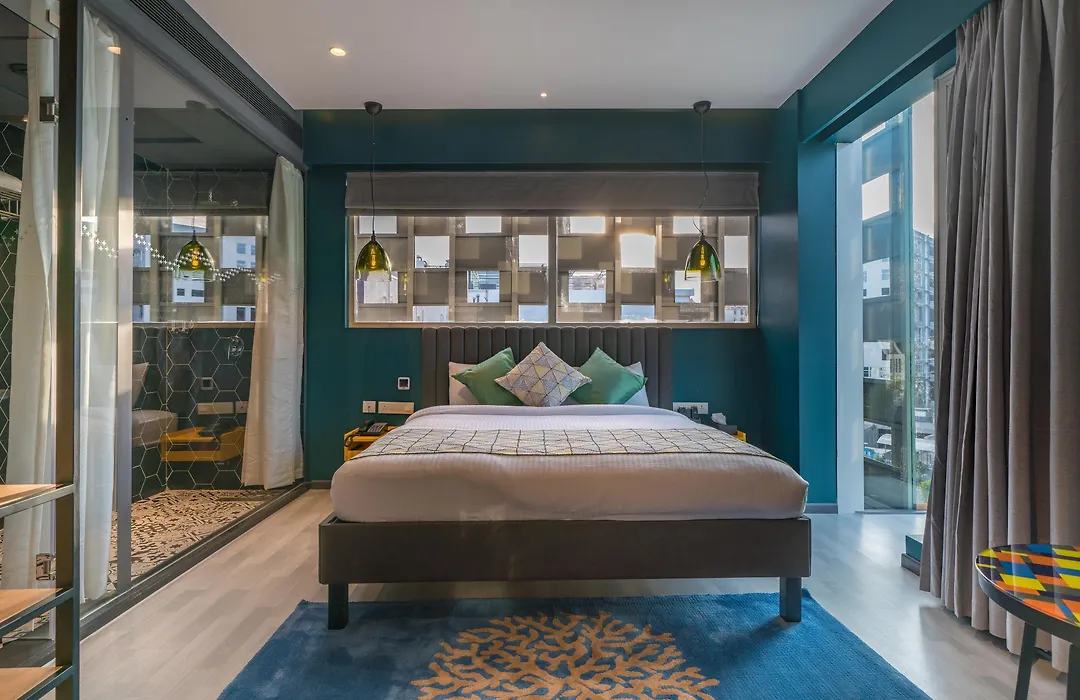 Hotel B Plus L-1