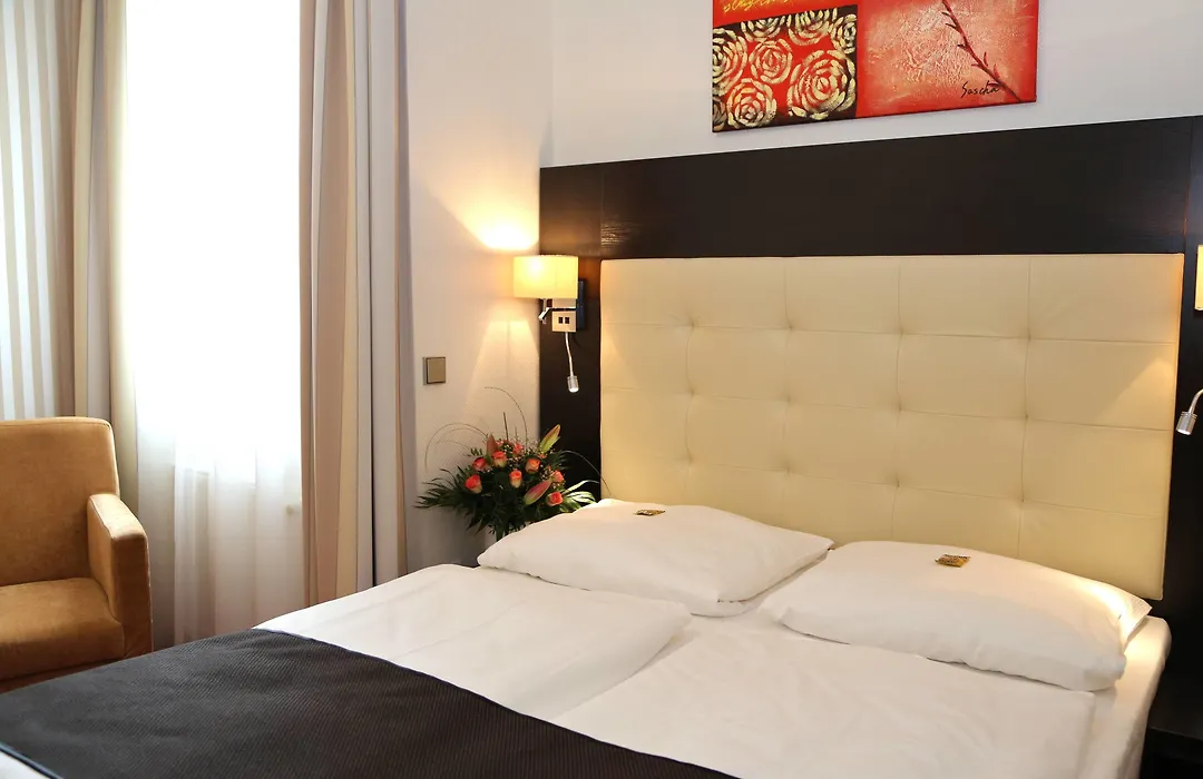 Hotel Herbst Berlin-1