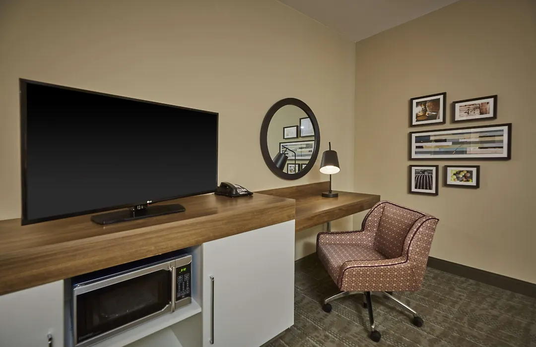 Hampton Inn & Suites Roseburg-1