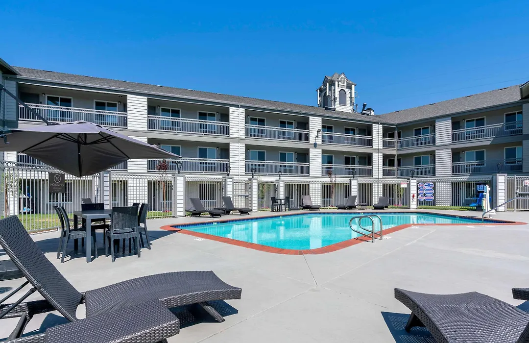 Comfort Inn Antioch - Century Plaza-1