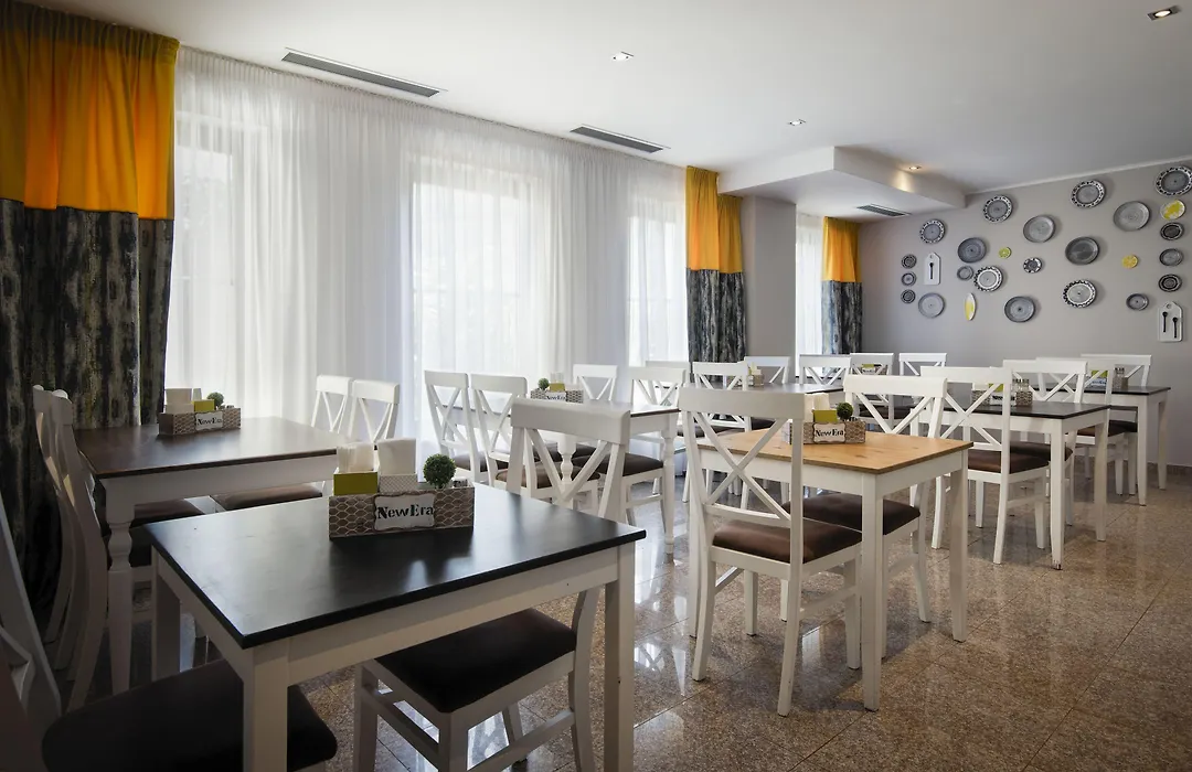 New Era Hotel Old Town - Parking With Fee Nearby - Not At The Hotel !-1