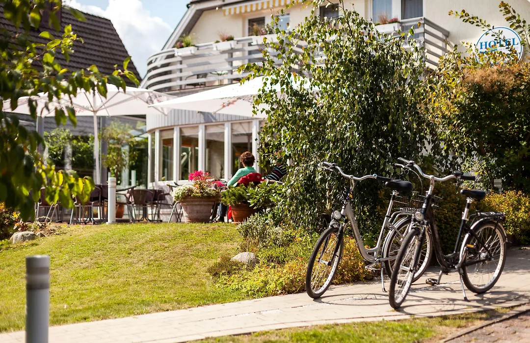 Hotel Am Fleesensee-1
