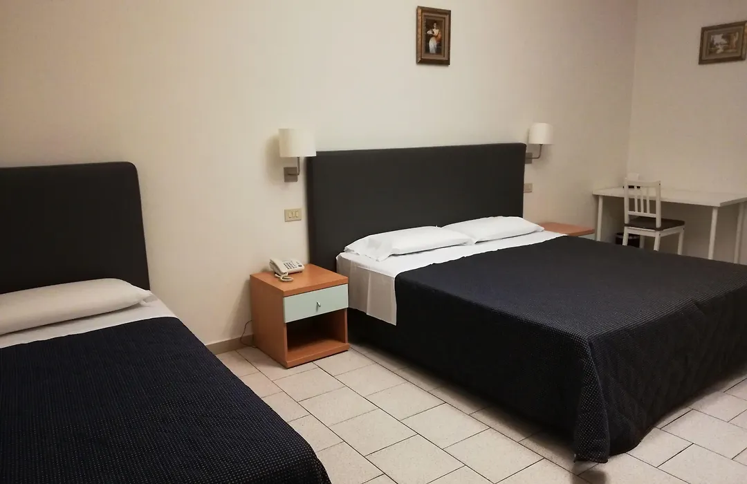 Hotel St. James-1