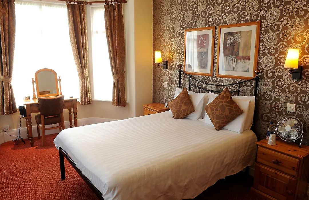 Green Lodge, Wirral By Marston'S Inns-1