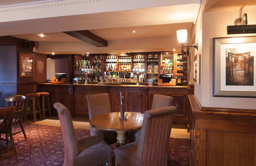 Wheatsheaf, Baslow By Marston'S Inns-1