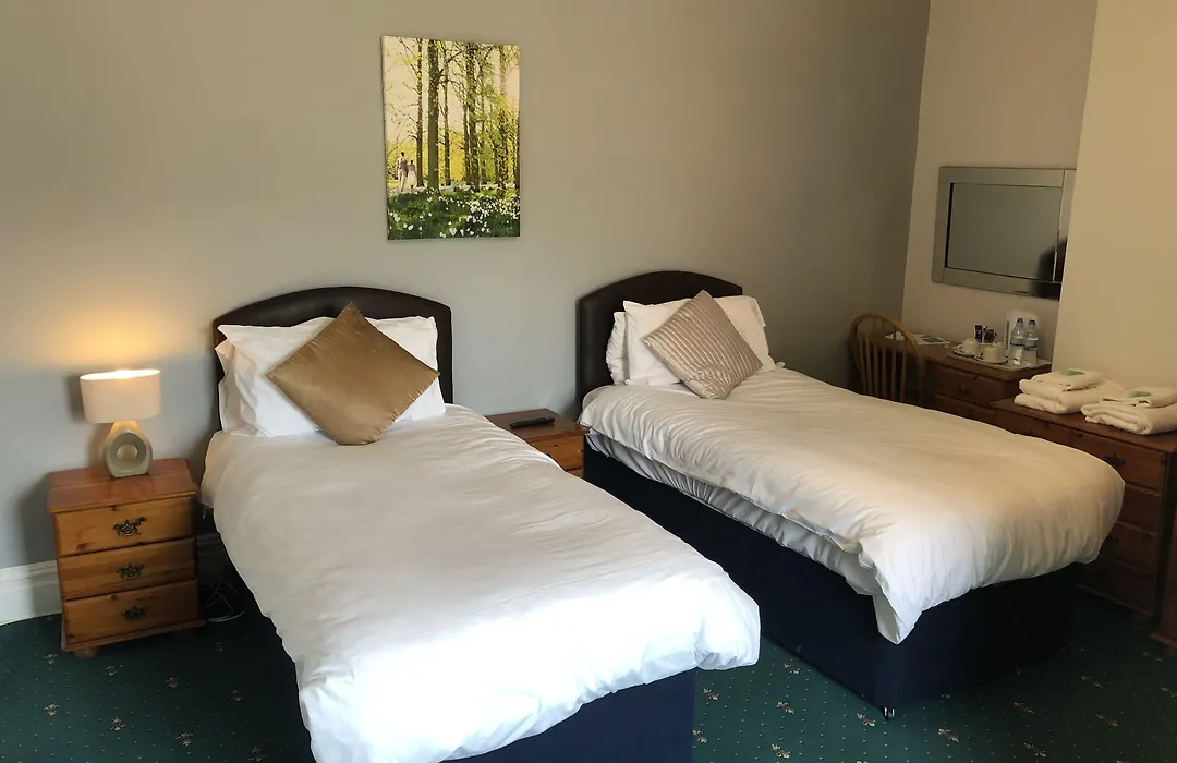 The Clee Hotel - Cleethorpes, Grimsby, Lincolnshire-1