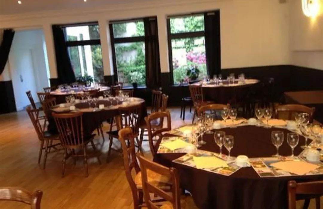 Hotel Restaurant Les Oceanides-1