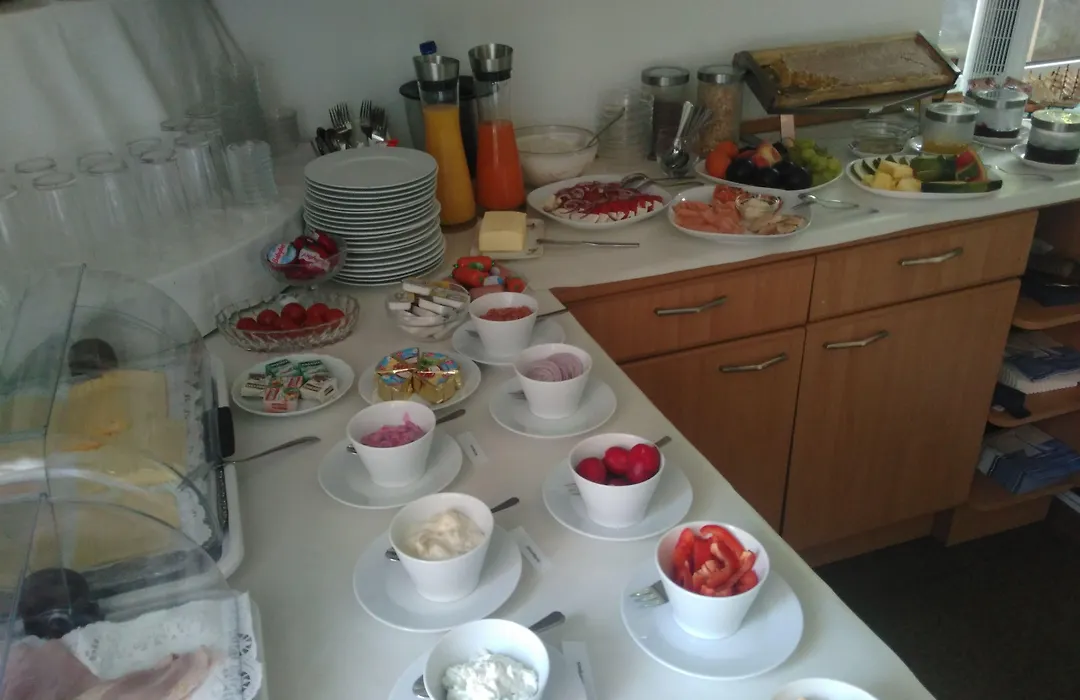 Hotel Garni Kroeger-1