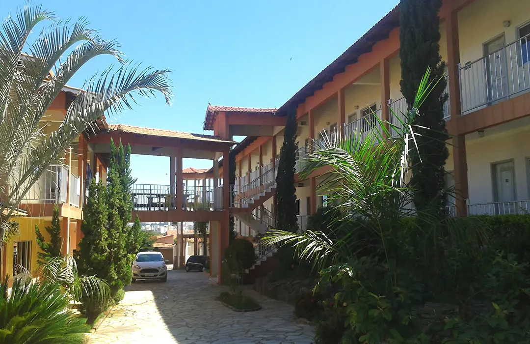 Pousada 4 Estacoes-1