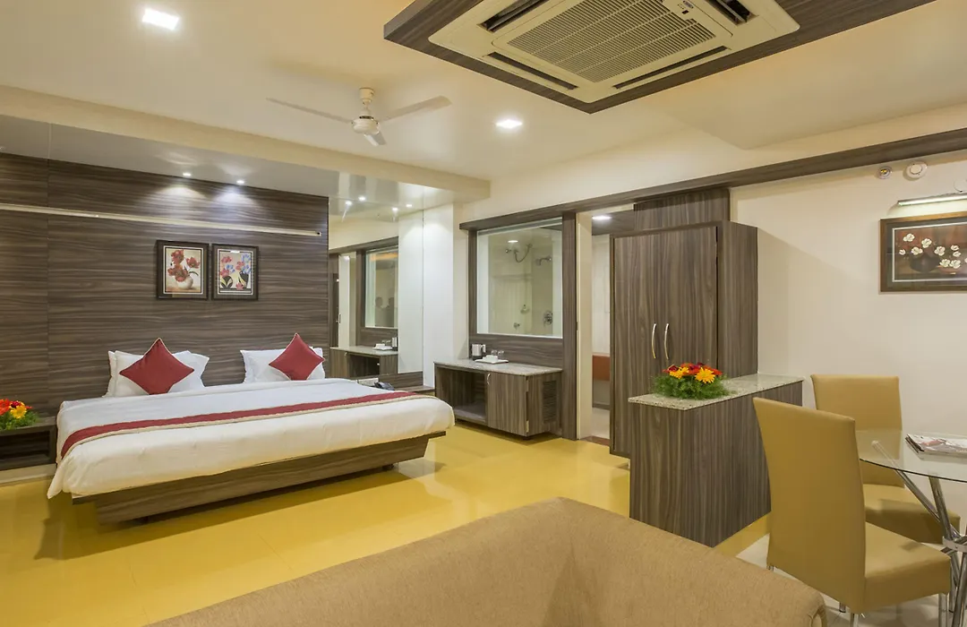 Sai International Hotel-1