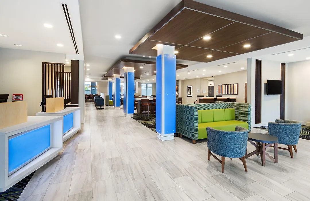 Holiday Inn Express & Suites Lubbock Central - Univ Area By Ihg-1