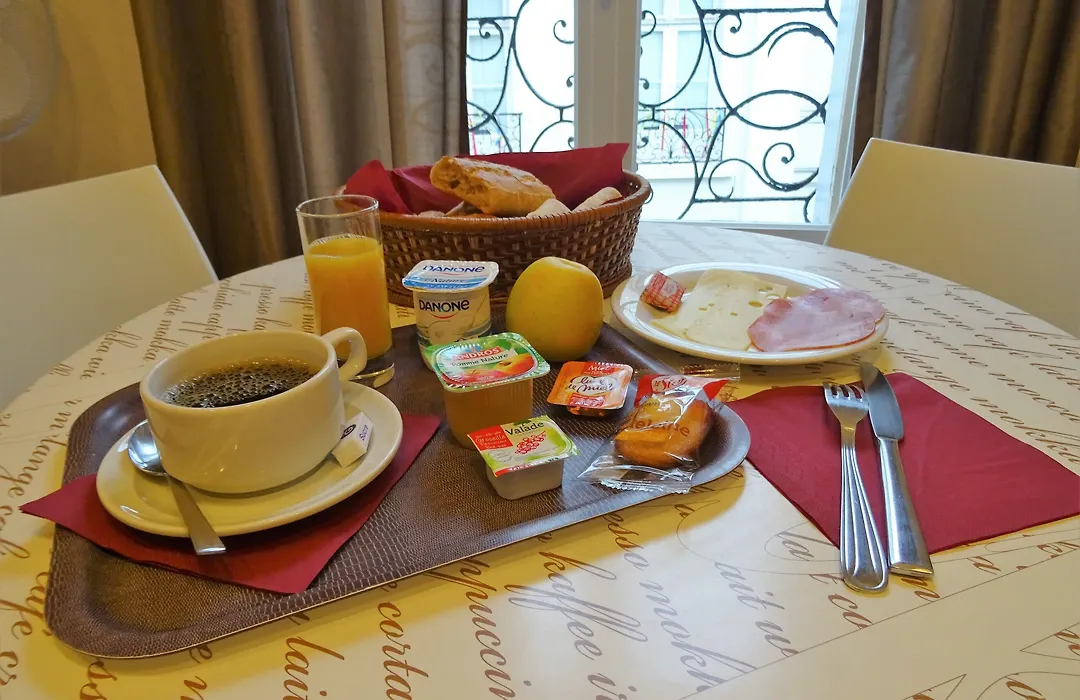 Hotel Saint-Patrick Coeur De Nantes-1