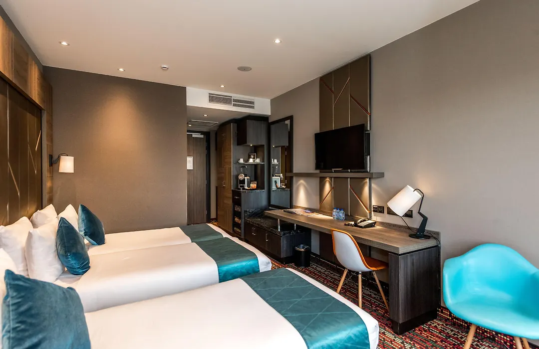 Xo Hotels Couture-1
