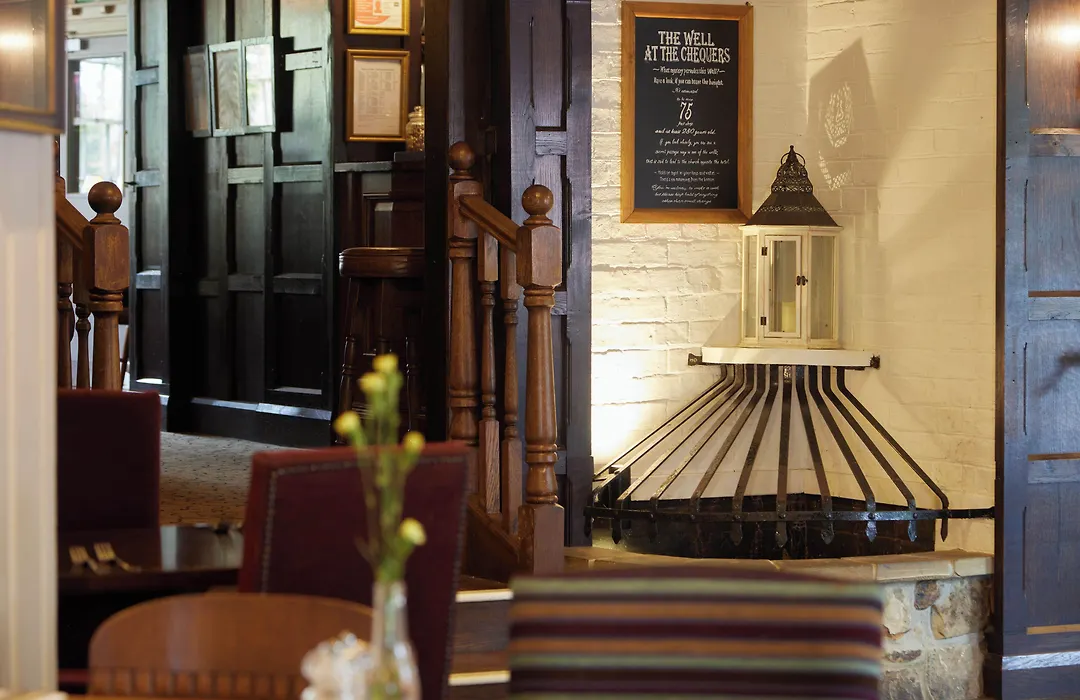 Chequers Inn By Greene King Inns-1