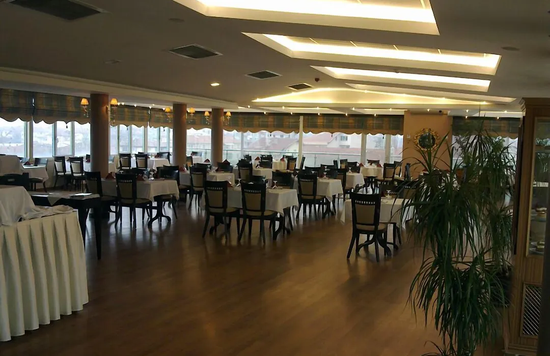 Pak Hotel-1