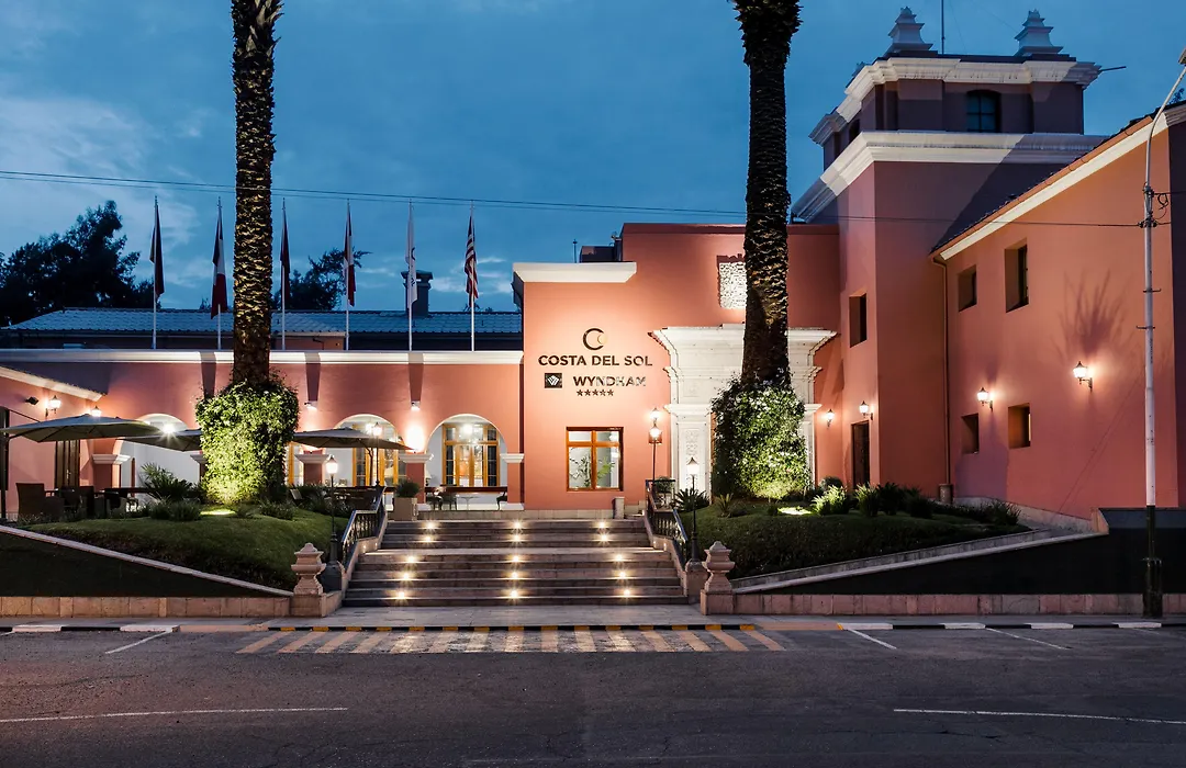 Wyndham Costa Del Sol Arequipa-1