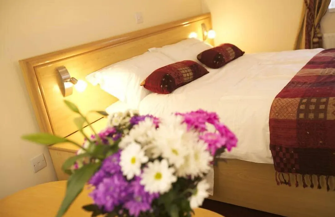 Gateway Hotel-1