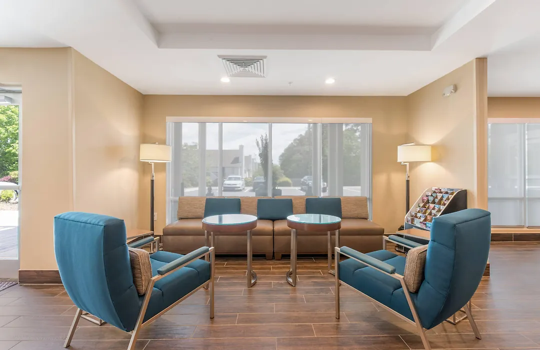 Towneplace Suites By Marriott Greensboro Coliseum Area-1