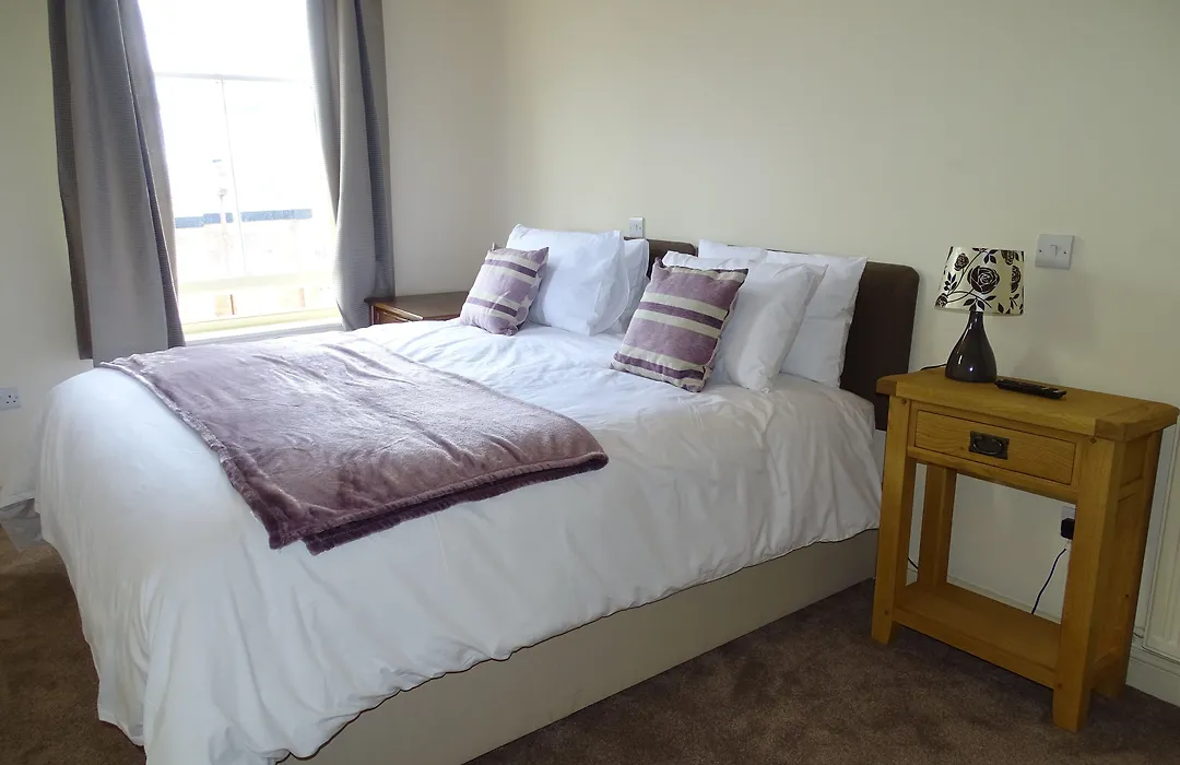 Ellesmere Hotel-1