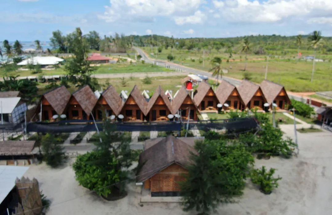 Madu Tiga Beach & Resort-1