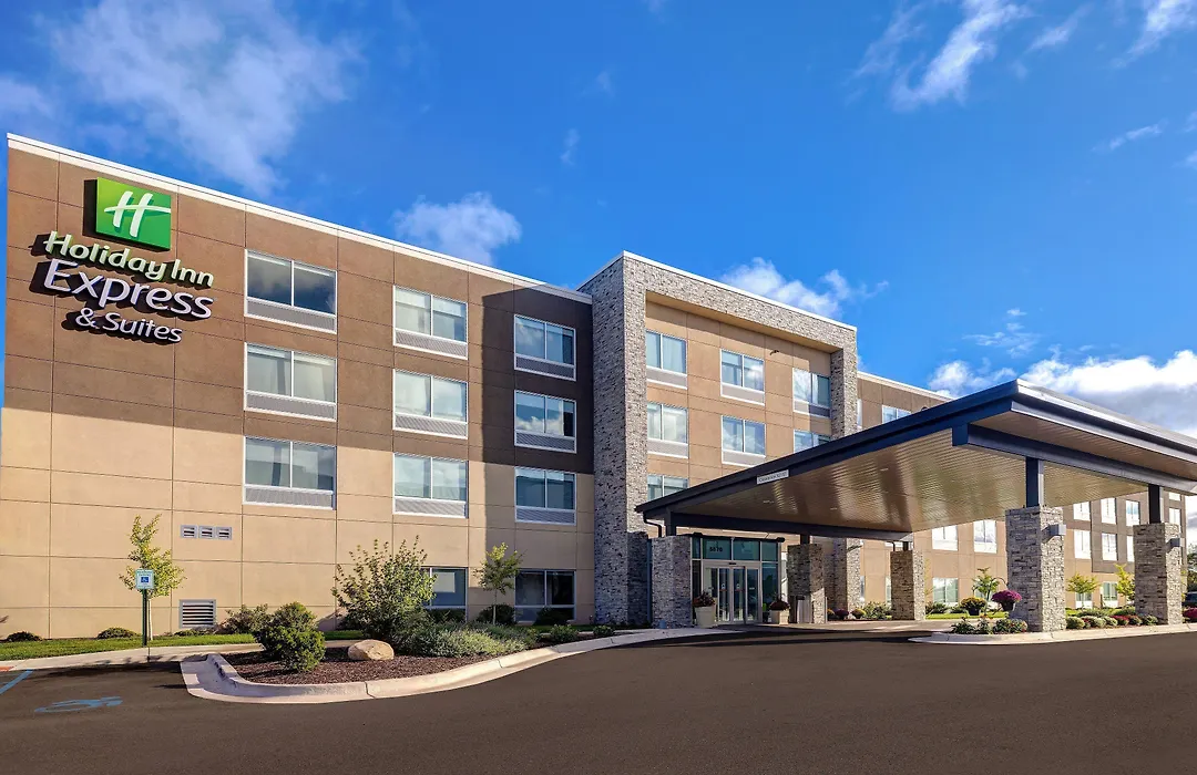 Holiday Inn Express & Suites - Brighton By Ihg-1