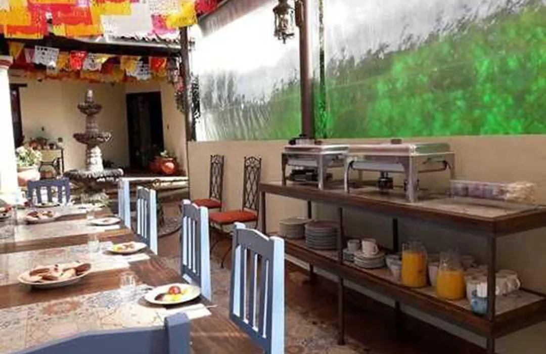 Hotel Ocho Barrios-1