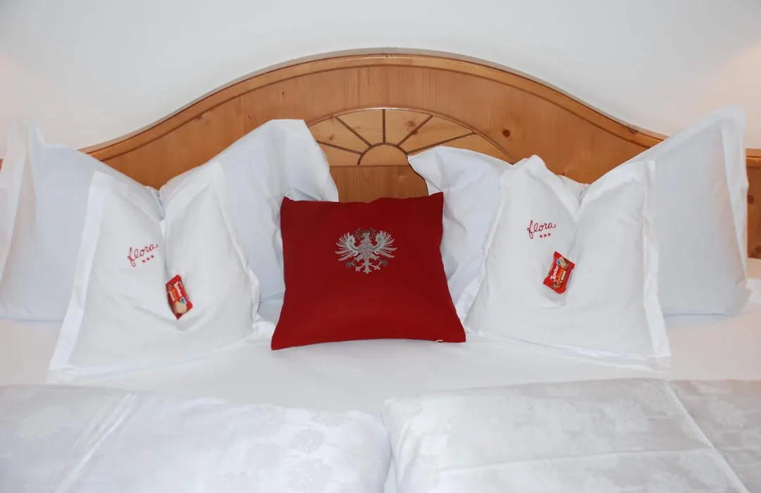 Hotel Flora-1