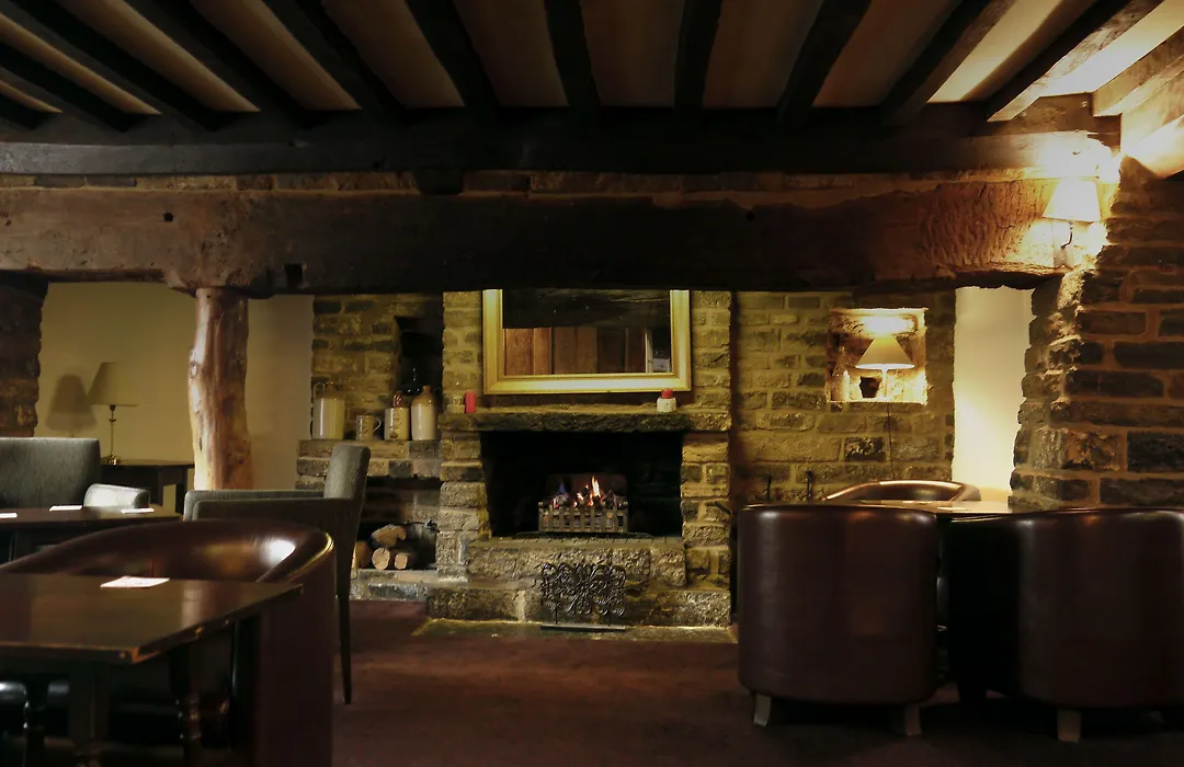 Mullions 51 B&B-1
