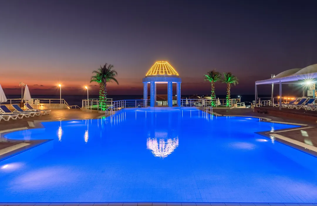 Dome Hotel-1