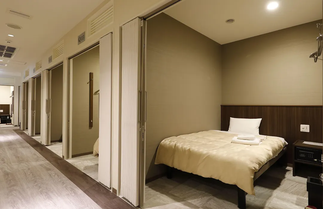 Grand Cabin Hotel Naha Oroku-1