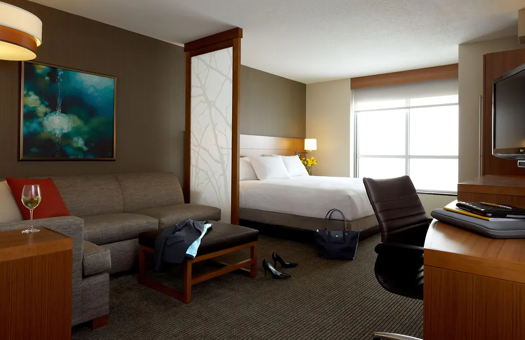 Hyatt Place Calgary Airport-1