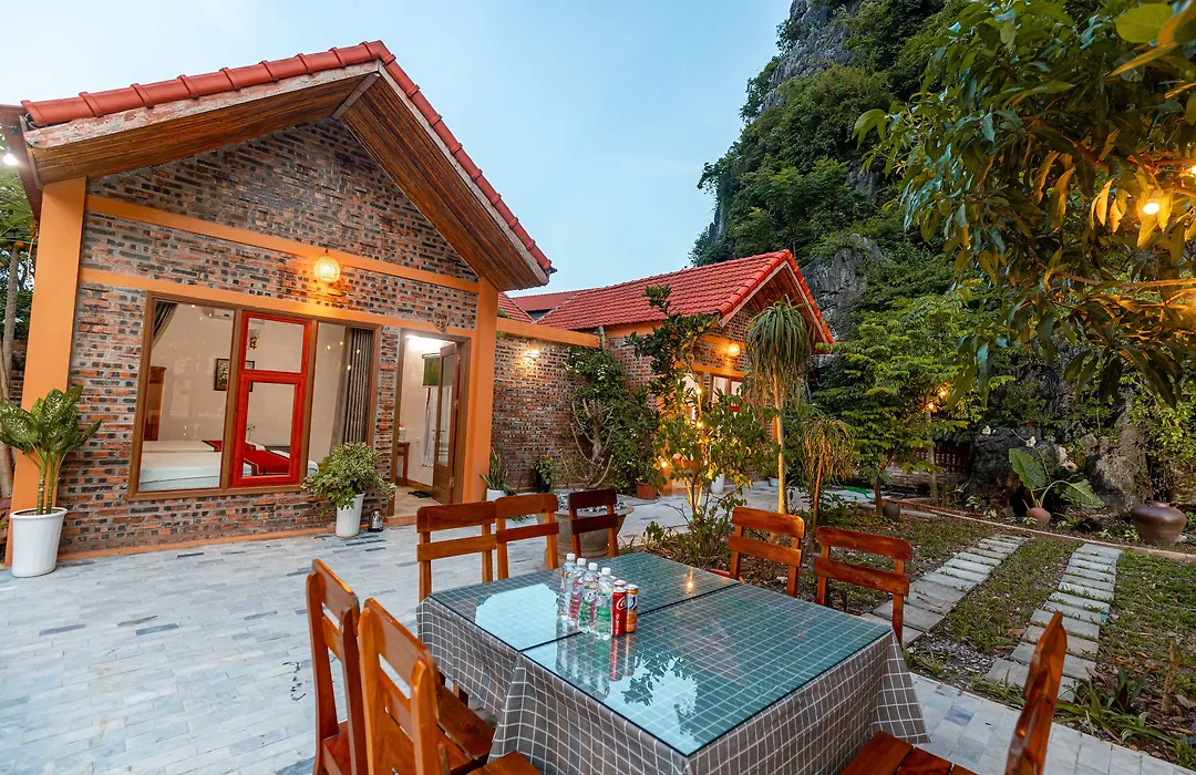 Tam Coc Mountain Bungalow-1