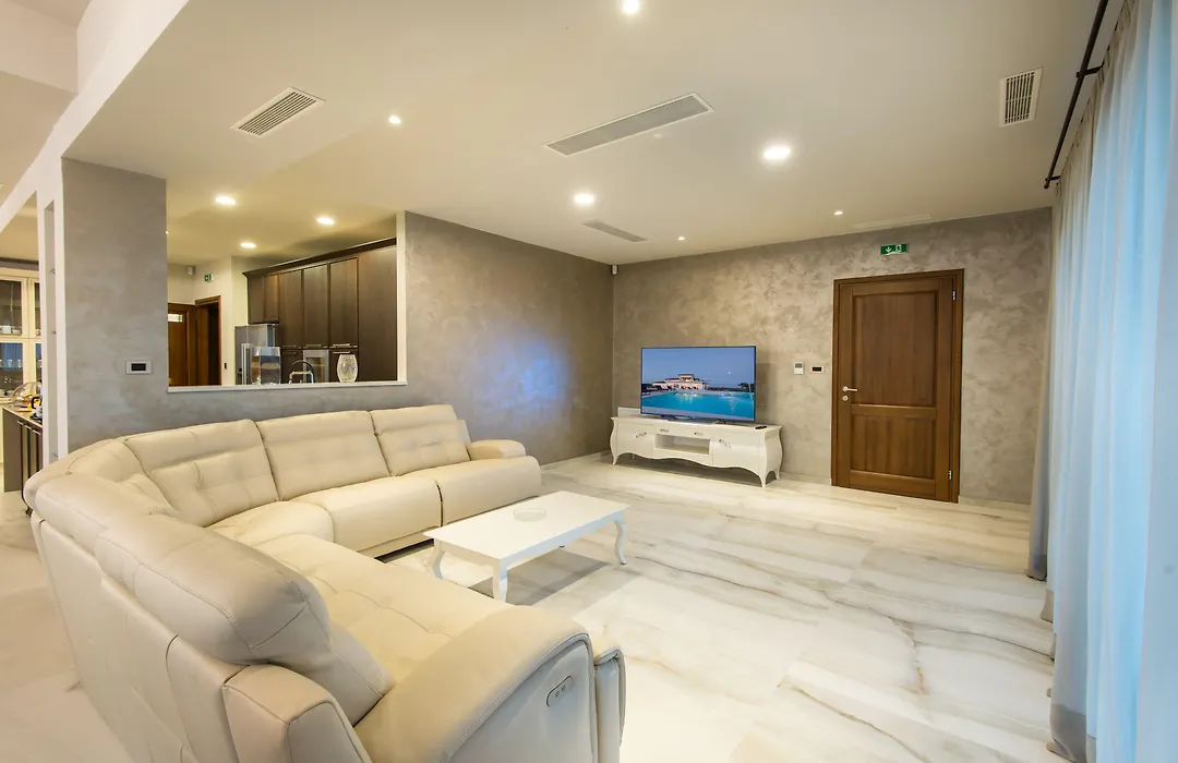 Wine Residence Cattunar-1