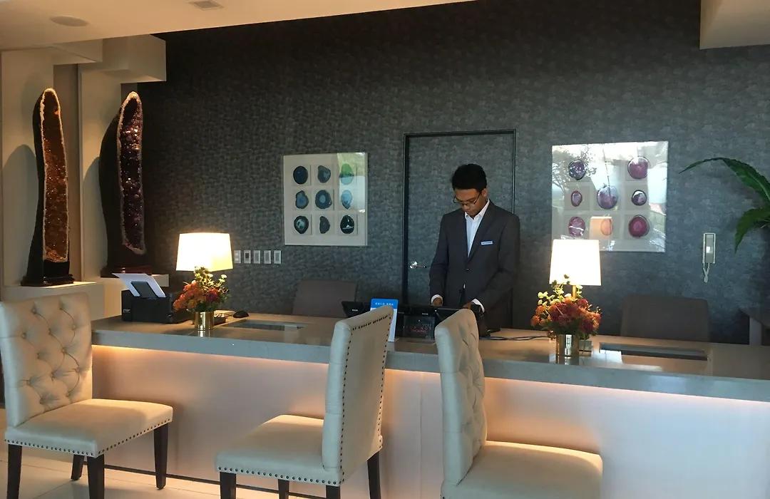 Amethyst Boutique Hotel Cebu Powered By Cocotel-1