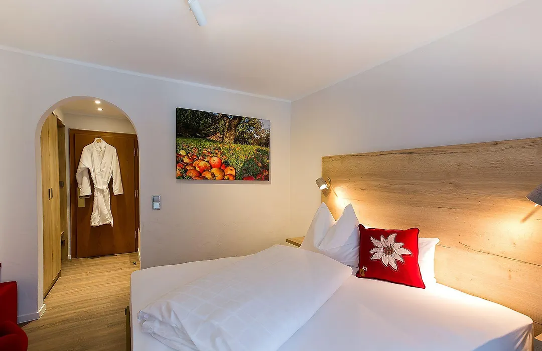 Elements Hotel Christlessee-1